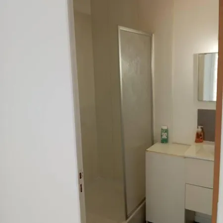 De 14m2 Dans Maison Vakantiehuis *