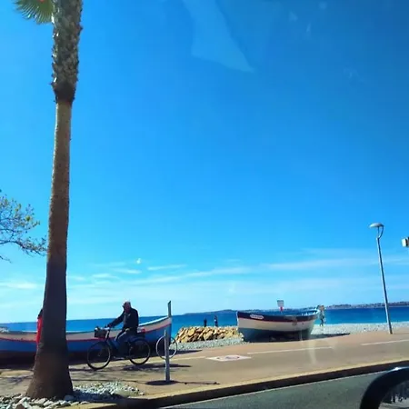 Vakantiehuis De 14m2 Dans Maison Cagnes-sur-Mer