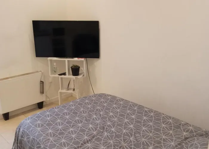 De 14m2 Dans Maison Nyaraló Cagnes-sur-Mer